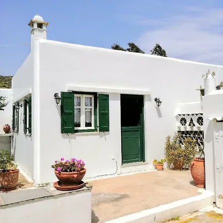 Traditional Country House In * Tínos