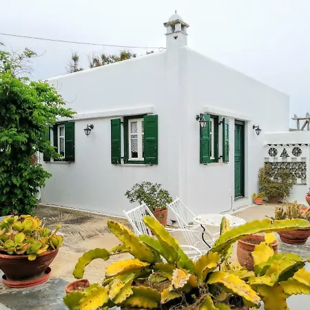 Traditional Country House In * Tínos